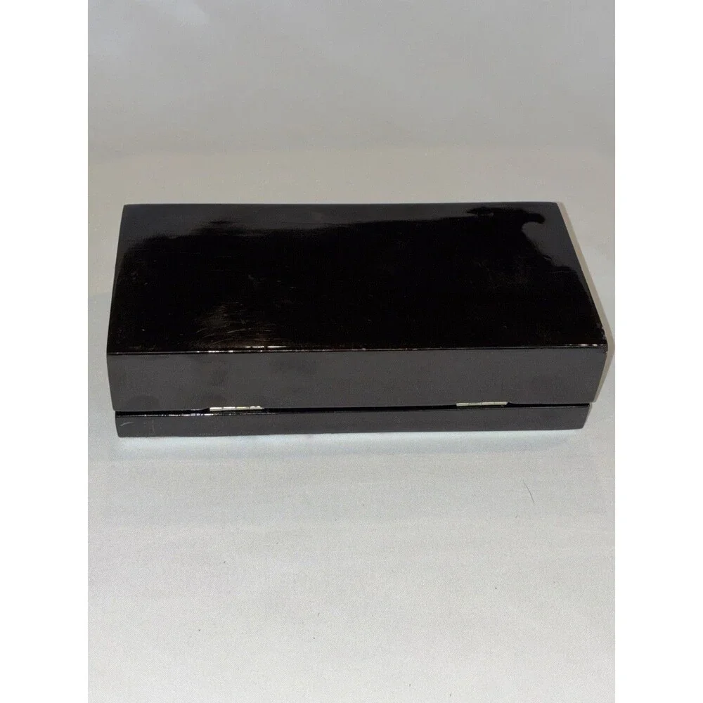 Vintage Vietnamese Sơn Mài Lacquer Jewelry Box Silver Leaf Ao Dai Woman Art